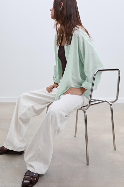 Stradivarius قميص من مزيج الكتان