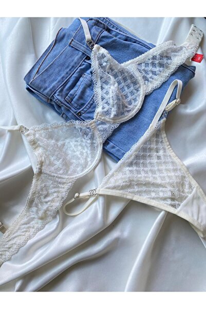 ARONA Nude Lace Bralet Set