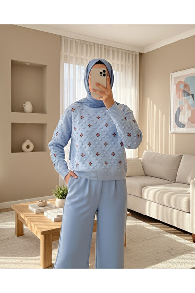 Modamorfo Πλεκτό πουλόβερ Pompom στο μπροστινό μέρος και στα μανίκια - γαλάζιο