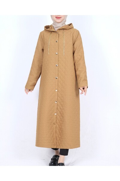 Modamorfo Καπέλο με κουκούλα με λεπτομέρεια από αλυσίδα με κουμπιά και καπιτονέ - Κανέλα