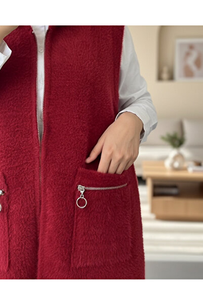 Modamorfo Bearded Vest with Front Zipper Pocket - Red