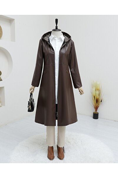 Modamorfo Kapesní čepice z umělé kůže na zip - hnědá