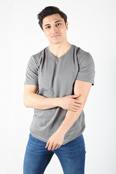 Mckanzie Μπλουζάκι με λαιμόκοψη σε σχήμα V Basic Single Jersey Regular Fit 2021