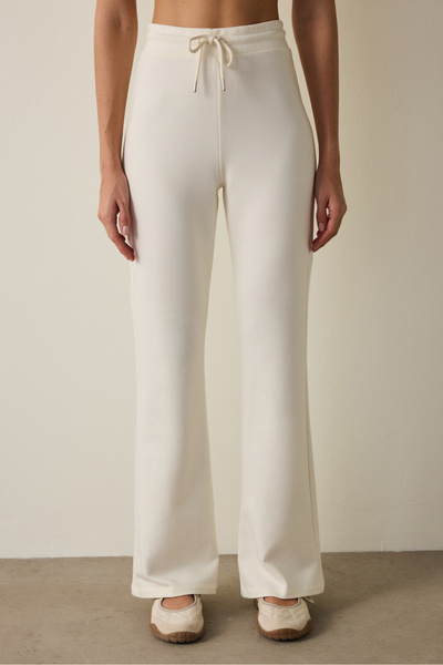 Penti White Lace-Up Detailed Mid-Waist Flared Sweatpants