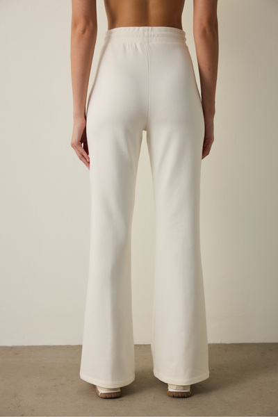 Penti White Lace-Up Detailed Mid-Waist Flared Sweatpants