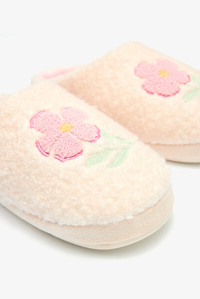 Penti Gardenya Pretty Flower Floral Embroidered House Slippers