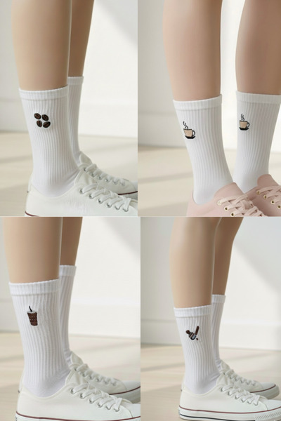AYDK Unisex 4 Pairs White Sock Set, Minimal Embroidery Summer and Winter