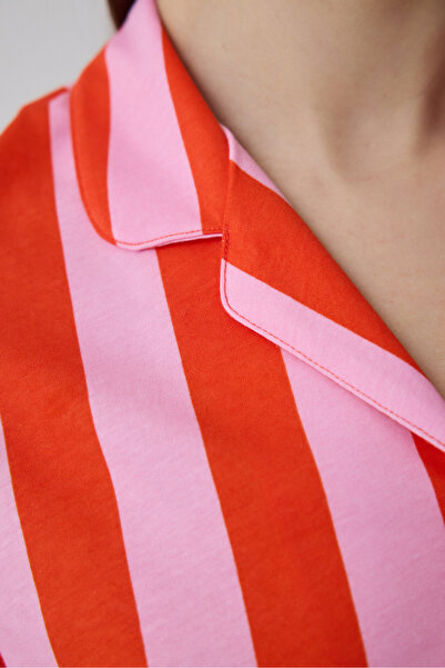 Penti Mercan Chill Days pruhovaná košile s límečkem Bavlněná pyžamová souprava s krátkým rukávem