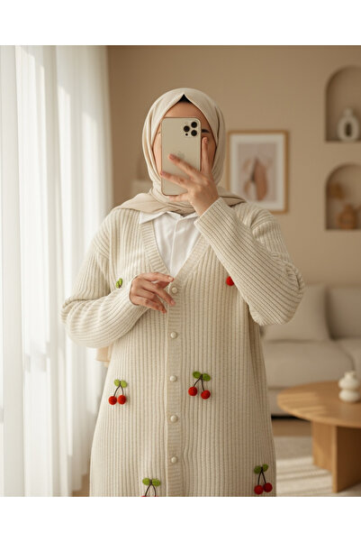 Modamorfo Cardigan tricotat cu nasturi cu cireșe - Crem