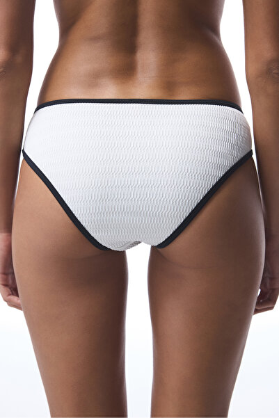Penti White Nicole Buckle Bikini Bottom