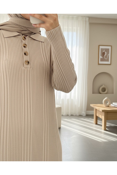 Modamorfo Pletené šaty s pololímečkem v barvě kamene