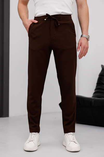 MODAMESTO Ανδρικό καφέ παντελόνι Jogger με άνετη εφαρμογή με πλαϊνές τσέπες και ελαστική μέση με κορδόνια