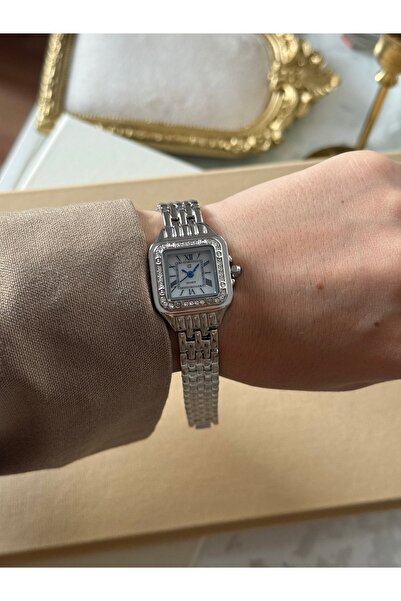 HOUSEKİ ساعة يد نسائية بحزام من القش المطرز بالحجر