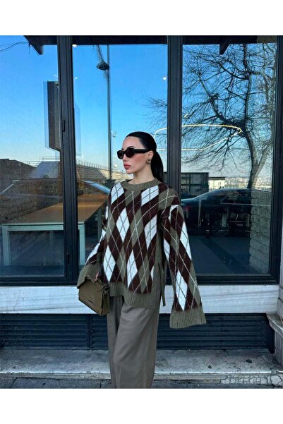 nathia outdoors Baklava Desenli Yandan Ve Koldan Yırtmaç Detaylı Oversize Kazak