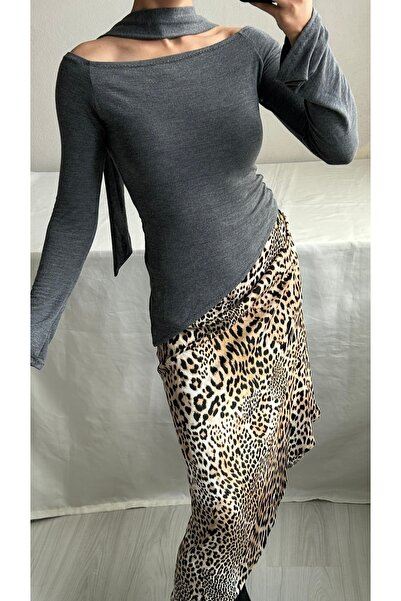 Butik Asimetrik bluz