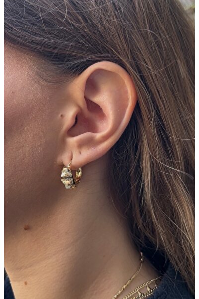 TUĞÇE TURAP 14K Gold Tone Çelik Taşlı Halka Küpe 2’li (17 mm) – Şık Kadın Mod...