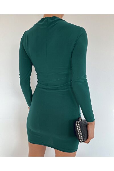 Modamorfo Dwuwarstwowa mini sukienka w kolorze piaskowym z marszczonym przodem