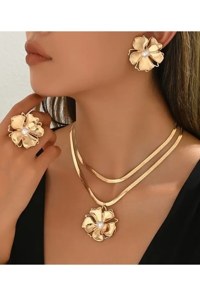 BirYıldızOl طقم مجوهرات بتصميم زهور أنيق مع اللؤلؤ يشمل قلادة وأقراط وخاتم