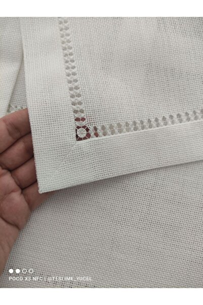 Etamin nakisim 4 Parça Salon Takımı. Runner, Konsol, Orta Sehpa Ve Zigon Sehpa. Kırık Beyaz Renk. Şeker Antika