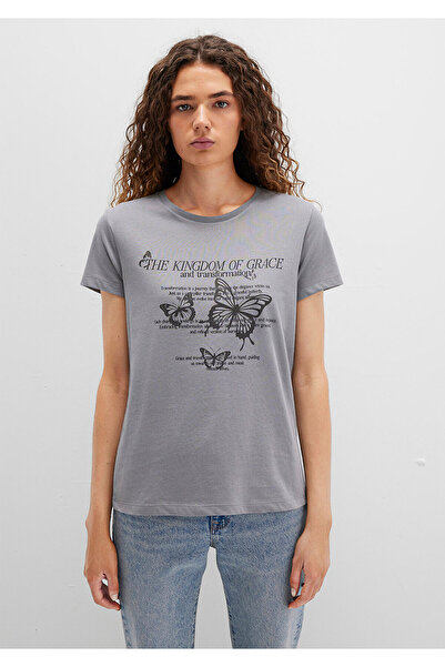 Mavi Graues T-Shirt mit Schmetterlingsdruck, halb schmale Passform / halb schmale Passform 1613453-91066