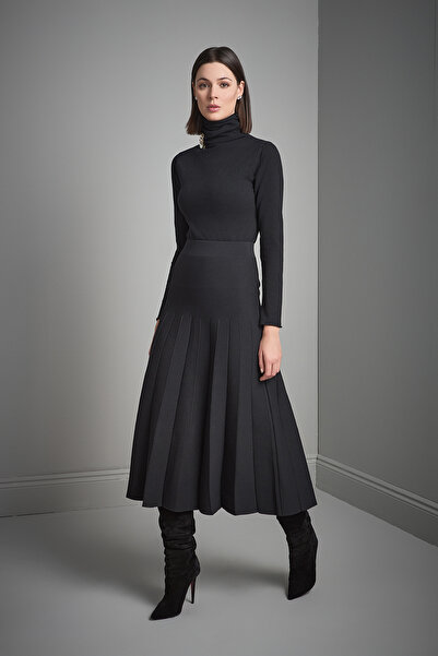 JOIN US Elastic Waist Pleated Black Knit Skirt