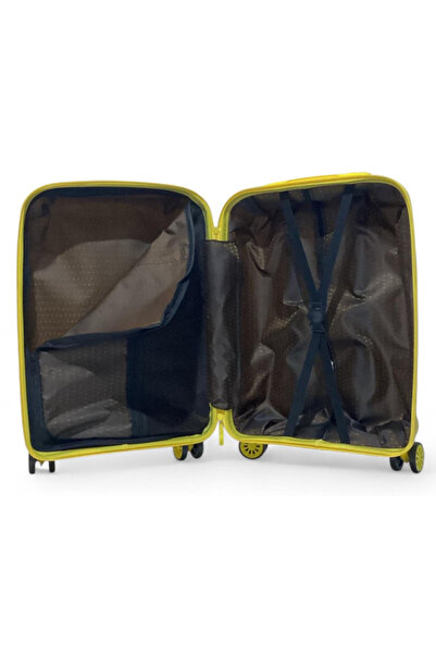 Atlas Alfa Series ☆ ☆ ☆ ☆ ☆   5 Star Flexible Rubber Shatterproof Medium Size + Cabin Size Suitcase
