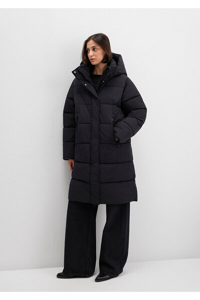 Mavi Μαύρο μακρύ πουπουλένιο παλτό με κουκούλα 1110228 -900