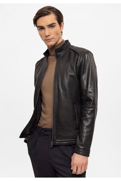 Deriderim Siyah Bruno Fermuarlı Astarlı Yaka İçi Trikolu Erkek Hakiki Deri Mont