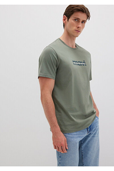 Mavi Khakifarbenes T-Shirt mit Logo-Print, reguläre Passform / Regular Fit0610943-80692