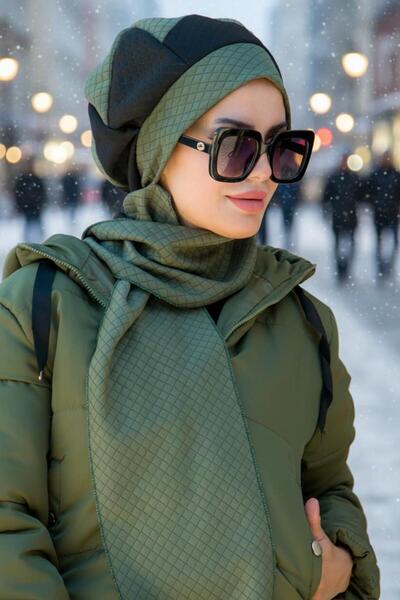 Aişe tesettür Khaki Black Quilted Hijab Beret