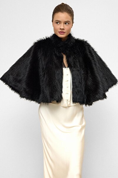 Olcay Kurzer Kunstpelz-Poncho SCHWARZ 1013