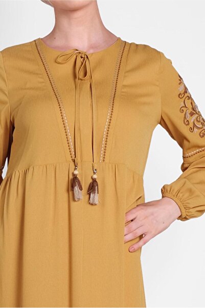 Alvina Embroidered Sleeves Dress 4439