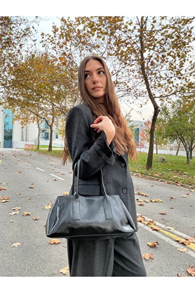 yako حقيبة كتف نسائية من الجلد الصناعي من مابل مع بطانة داخلية وسحاب وثلاثة أ...