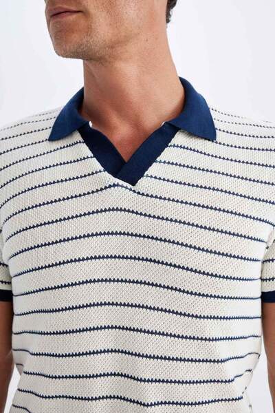 DeFacto Regular Fit Polo Neck Striped Knitwear Short Sleeve T-Shirt C4150Ax24Sm