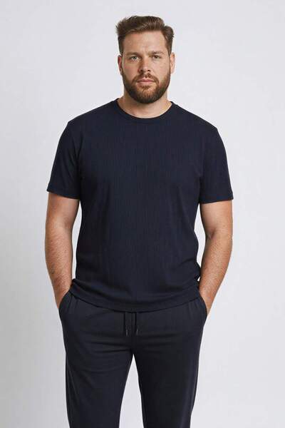 DeFacto Slim Fit Dar Kesim Bisiklet Yaka Krinkıl Kısa Kollu Tişört D7225AX25SP