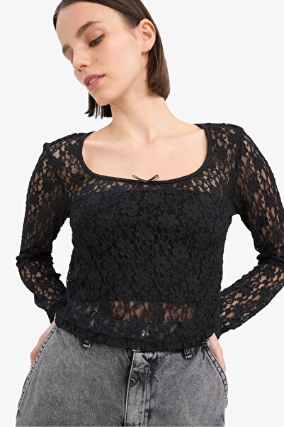 DeFacto Coool Round Neck Fitted Lace Long Sleeve Blouse E7614Ax25Sp