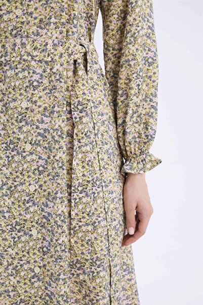 DeFacto Μακρυμάνικο μίντι φόρεμα με στάμπα με λαιμόκοψη E4341AX25SP