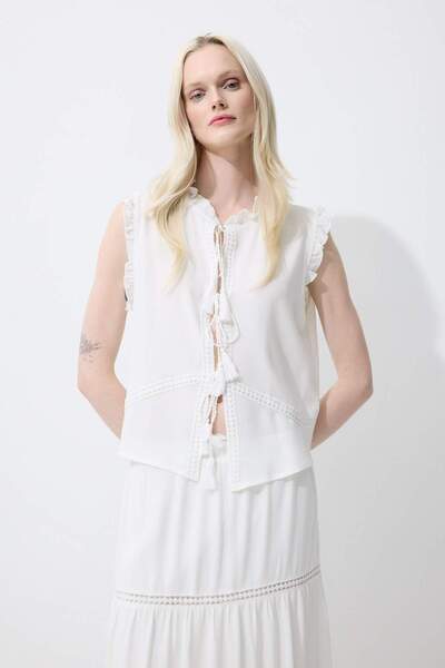 DeFacto Αμάνικη μπλούζα με κανονική εφαρμογή Crew λαιμόκοψη μπροστά Crinkle Viscose F0093AX25SM