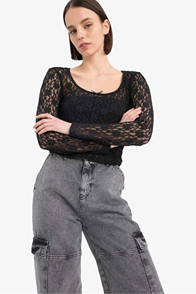 DeFacto Coool Round Neck Fitted Lace Long Sleeve Blouse E7614Ax25Sp