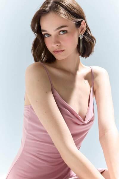 DeFacto Μίνι φόρεμα με λαιμόκοψη Coool Degaje F5575AX25SM