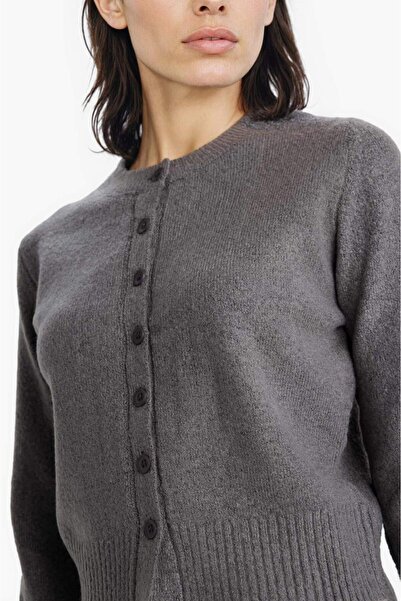 DeFacto Coool Slim Fit Slim Fit Crew Neck Buttoned Knitwear Cardigan E8236Ax25Wn