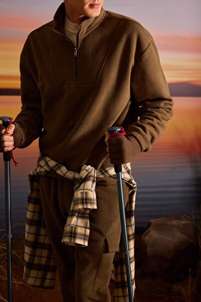 DeFacto Boxy Fit High Neck Half Zip Fleece Sweatshirt E8632Ax25Wn