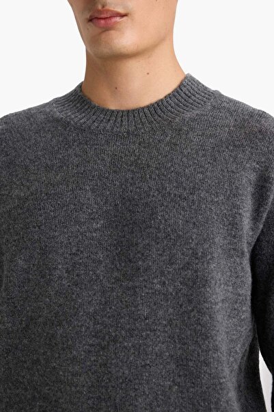 DeFacto Relax Fit Strickpullover mit Rundhalsausschnitt E8390AX24CW