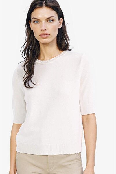 DeFacto Regular Fit Basic-Strickpullover mit Rundhalsausschnitt und kurzen Ärmeln D6272AX25SM