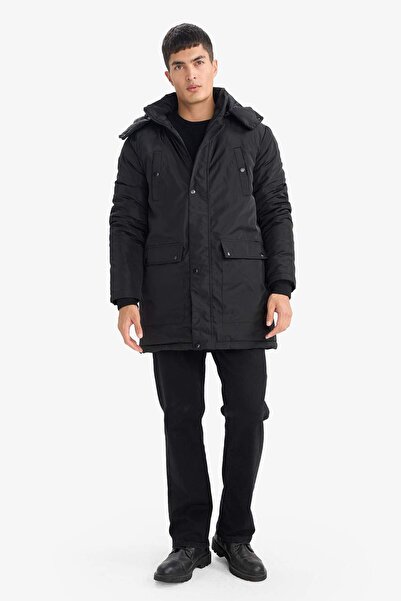 DeFacto Ελαφρύ μακρύ παλτό παρκά με κανονική εφαρμογή, με κουκούλα τσέπες με φερμουάρ και κλείσιμο με κουμπωτά D5972AX24CW