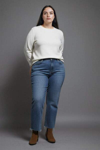 DeFacto Regular Fit Soft Textured Crew Neck Basic Plain Strickpullover I6913az24wn