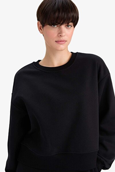 DeFacto Boxy Fit Crew Neck Thick Basic Plain Sweatshirt B8568Ax24Wn