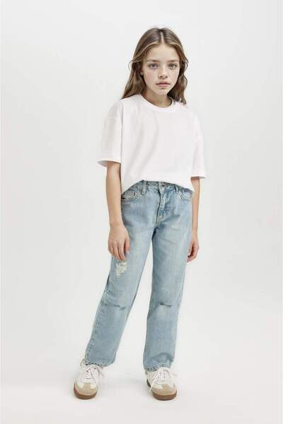 DeFacto Pantaloni de blugi pentru fete, cu picioare drepte, rupte, cu buzunare D3370A824WN