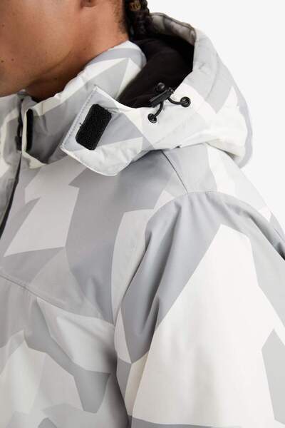 DeFacto DeFactoFit Palton de schi Repelent la apă Rezistent la vânt Cu glugă Cu fermoar Ultra Protect A7116AX24WN