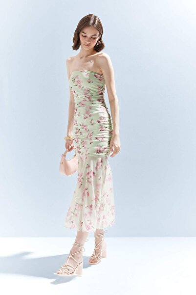 DeFacto Coool Bodycon Σώμα που αγκαλιάζει στράπλες φλοράλ στάμπα τούλι μάξι φόρεμα F5577AX25SM